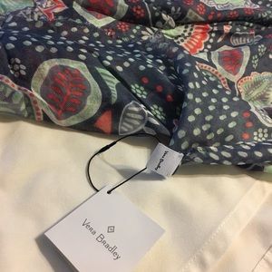 Vera Bradley soft fringe scarf